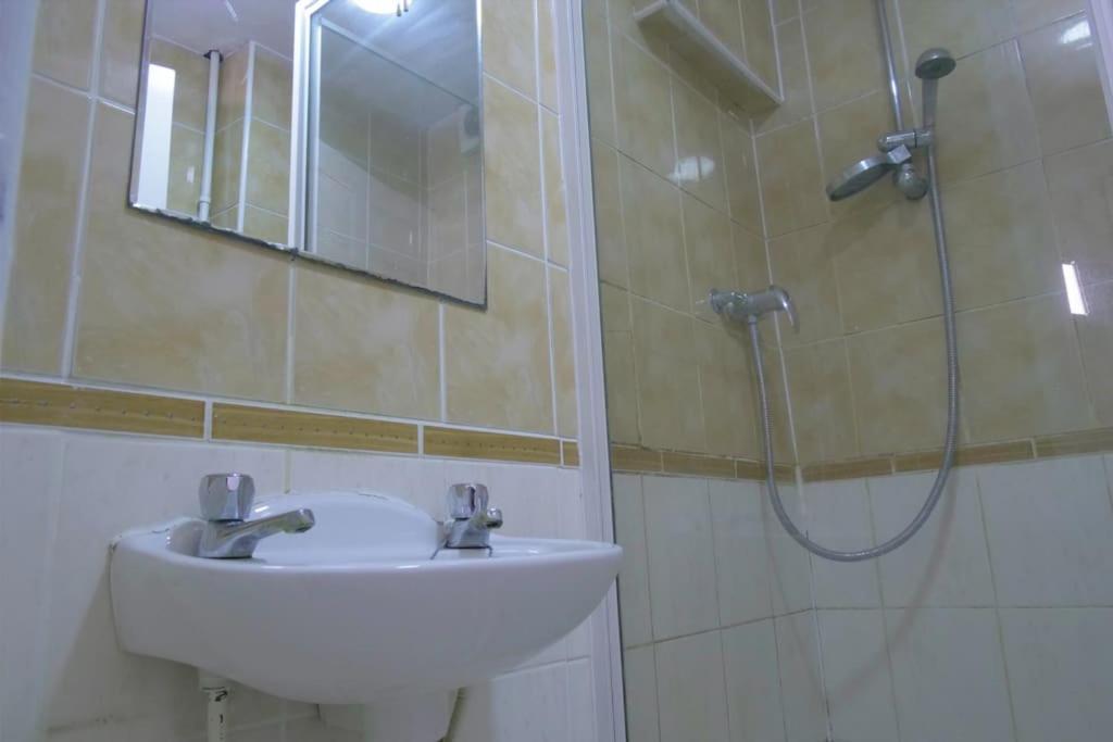 Discover Your Cozy Haven A Perfect Studio Getaway ليمينغتون المظهر الخارجي الصورة